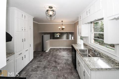 3676 Embry Cir, Chamblee, GA 30341 photo 7