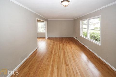 3676 Embry Cir, Chamblee, GA 30341 photo 3