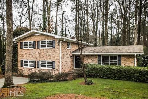 3676 Embry Cir, Chamblee, GA 30341 photo 1