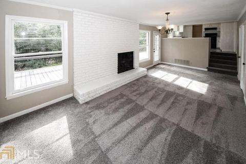 3676 Embry Cir, Chamblee, GA 30341 photo 11