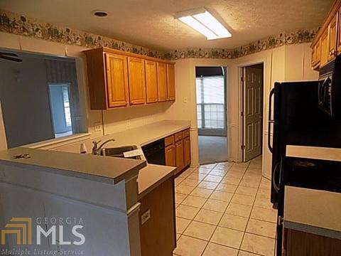 138 E Greenwich Cir, Lagrange, GA 30241 photo 8