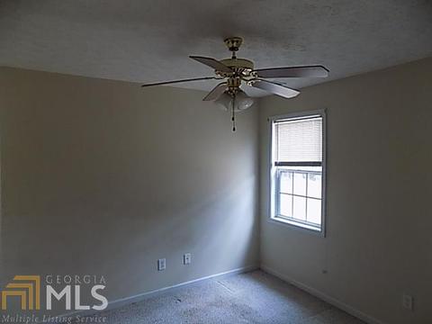 138 E Greenwich Cir, Lagrange, GA 30241 photo 11