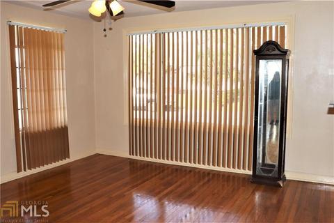 2121 E 40th St, Savannah, GA 31404 photo 2