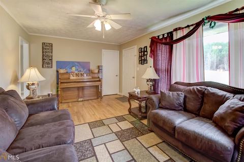 10495 Flat Shoals Rd, Covington, GA 30014 photo 4