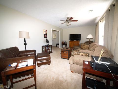 1081 Cornwall Dr, Madison, GA 30650 photo 7