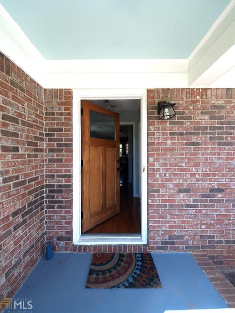 1081 Cornwall Dr, Madison, GA 30650 photo 5