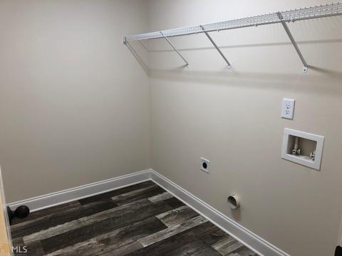 221 Needleleaf Dr, Barnesville, GA 30204 photo 5