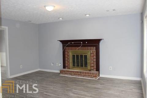 11608 Heritage Dr, Hampton, GA 30228 photo 4