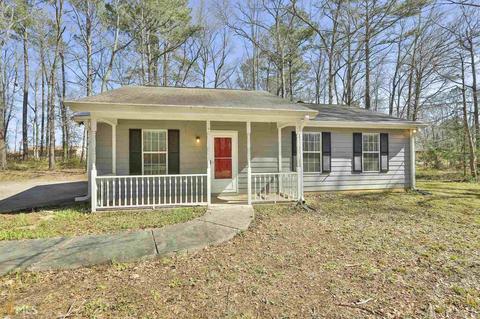 110 Moore St, Milner, GA 30257 photo 1