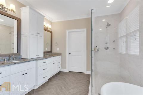 3642 London Rd, Chamblee, GA 30341 photo 22