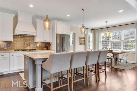 3642 London Rd, Chamblee, GA 30341 photo 10