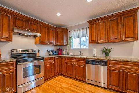 2938 Dover Dr, Duluth, GA 30096 photo 3