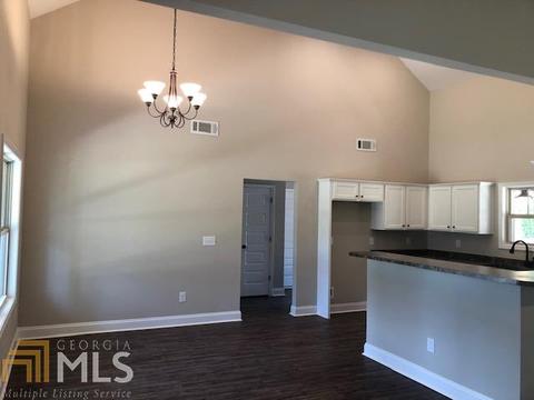 238 Needleleaf Dr, Barnesville, GA 30204 photo 4