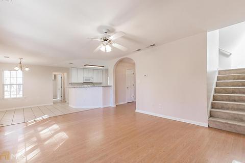 1410 Fall River Dr, Conyers, GA 30013 photo 11
