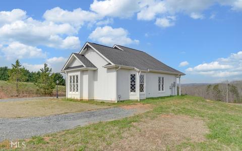 10 Brawner Dr, Toccoa, GA 30577 photo 2