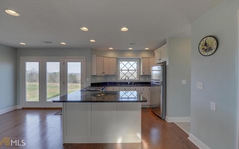 10 Brawner Dr, Toccoa, GA 30577 photo 9