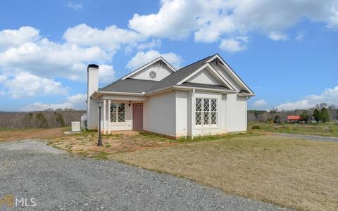 10 Brawner Dr, Toccoa, GA 30577 photo 1