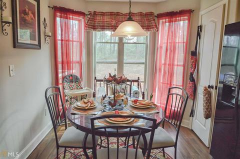 223 Falling Leaf Ln, Winder, GA 30680 photo 5