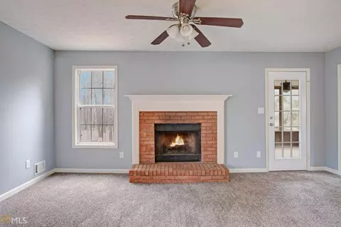 127 Shoreline Way, Hampton, GA 30228 photo 4