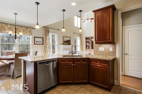 9085 Forest Path Dr, Gainesville, GA 30506 photo 7