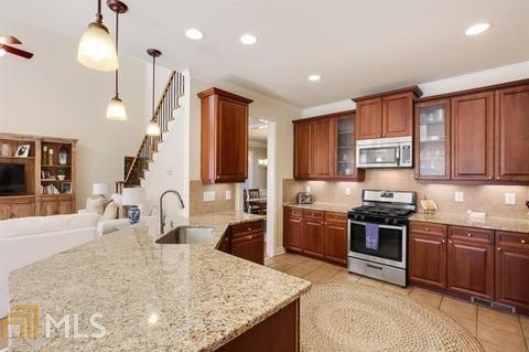 9085 Forest Path Dr, Gainesville, GA 30506 photo 6