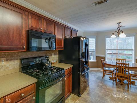 141 Crestwood Ct, Hampton, GA 30228 photo 13