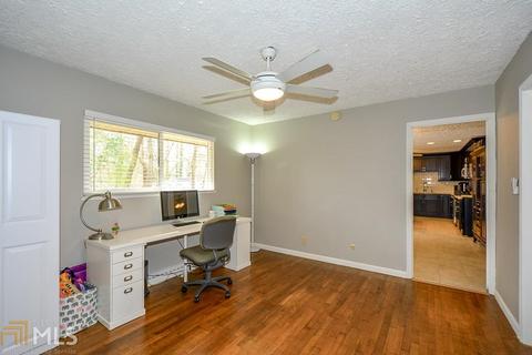 3934 Captain Dr, Chamblee, GA 30341 photo 16