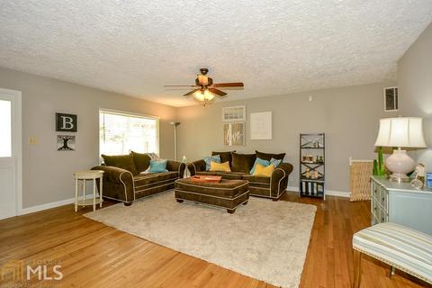 3934 Captain Dr, Chamblee, GA 30341 photo 6