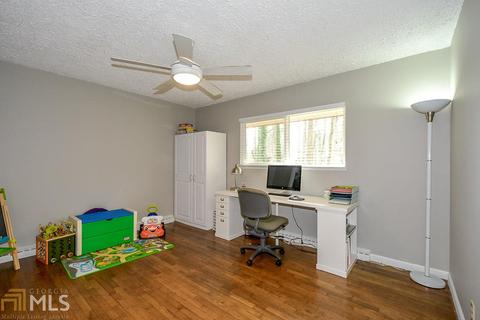 3934 Captain Dr, Chamblee, GA 30341 photo 15