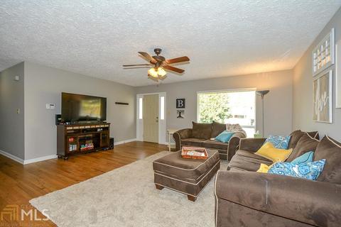 3934 Captain Dr, Chamblee, GA 30341 photo 7