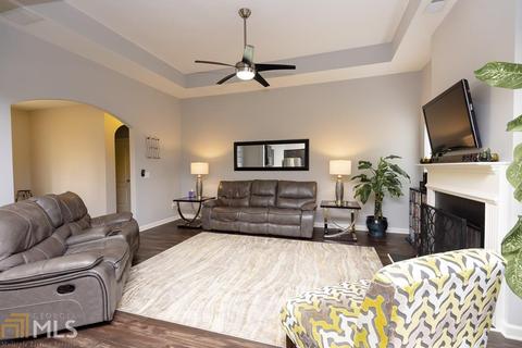377 Pinnacle Dr, Winder, GA 30680 photo 5