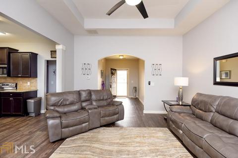 377 Pinnacle Dr, Winder, GA 30680 photo 8