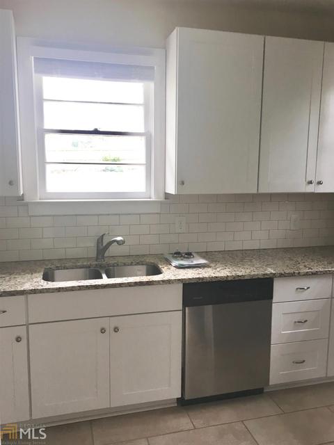 120 E Oak St, Griffin, GA 30224 photo 9