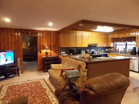 757 Master Moore Rd, Dublin, GA 31021 photo 4