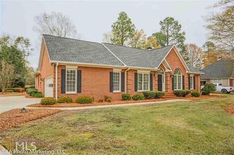 102 Cedar Ridge Dr, Perry, GA 31069 photo 2
