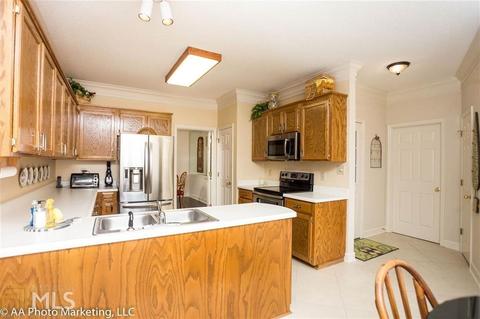 102 Cedar Ridge Dr, Perry, GA 31069 photo 14