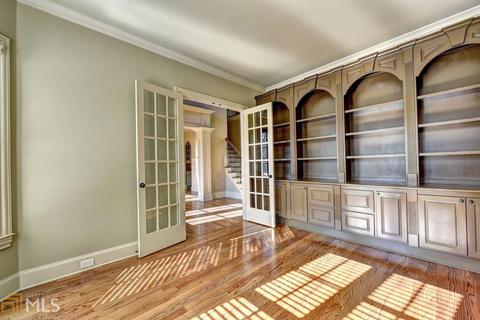 4867 Basingstoke Dr, Suwanee, GA 30024 photo 9