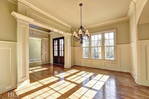 4867 Basingstoke Dr, Suwanee, GA 30024 photo 8