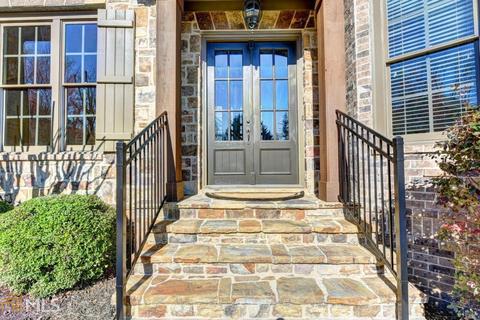 4867 Basingstoke Dr, Suwanee, GA 30024 photo 4