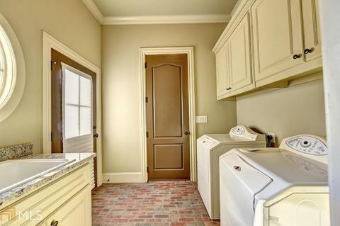 4867 Basingstoke Dr, Suwanee, GA 30024 photo 21