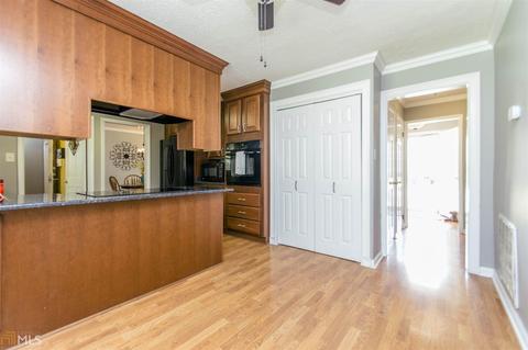1403 Cambridge Rd, Perry, GA 31069 photo 9