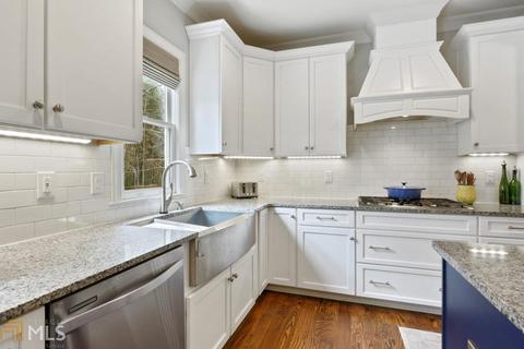 2808 Skyland Dr, Chamblee, GA 30341 photo 18