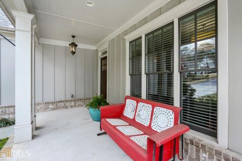 2808 Skyland Dr, Chamblee, GA 30341 photo 3