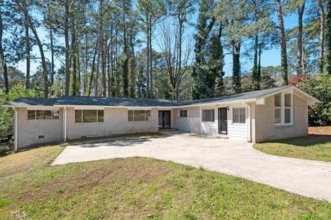 3923 Sable Dr, Stone Mountain, GA 30083 photo 1