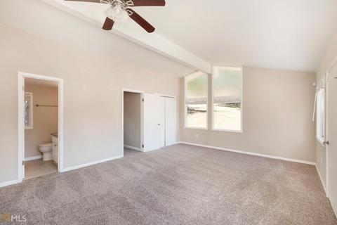 3923 Sable Dr, Stone Mountain, GA 30083 photo 8