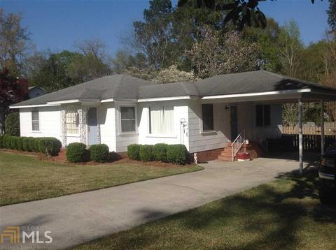 205 West Dr, Dublin, GA 31021 photo 4