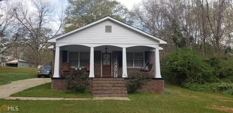 2805 17th Ave, Valley, AL 36854 photo 1