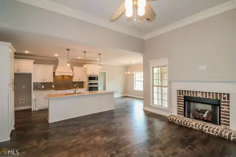 108 Bainbridge Ln, Perry, GA 31069 photo 9