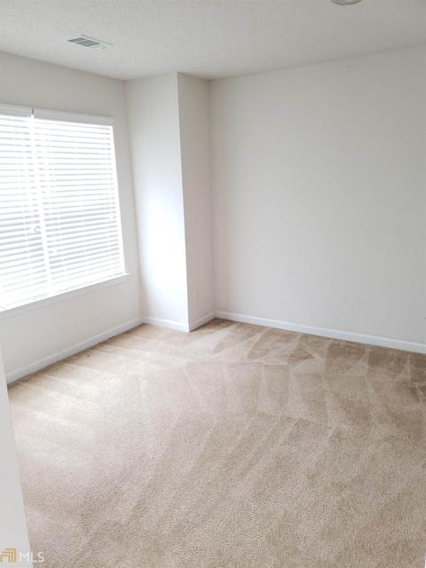 114 Madisyn, Hampton, GA 30228 photo 5