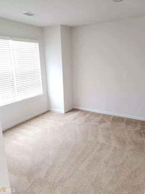 114 Madisyn Dr, Hampton, GA 30228 photo 5